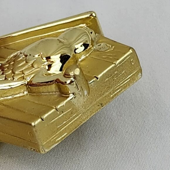 🔹️Vintage Gold Tone Bird On A Birdhouse Brooch Pin - Picture 10 of 12